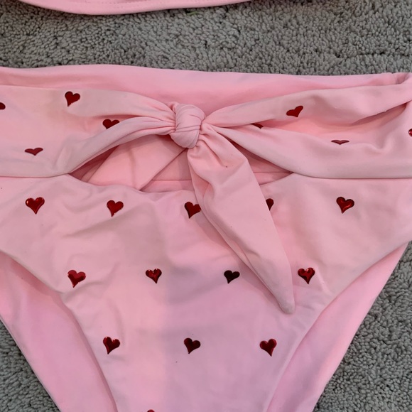 Beach Riot Heart Bikini - Picture 7 of 8